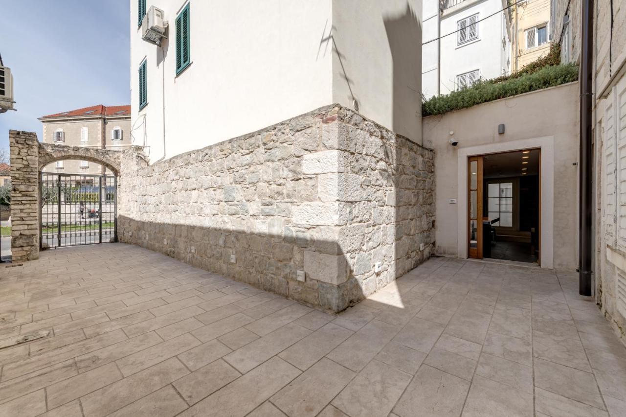 Stonemasons Heritage Сплит Экстерьер фото